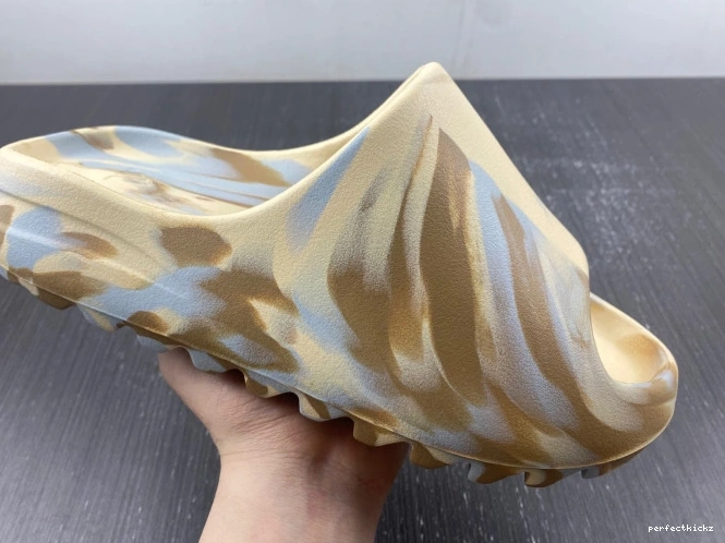 Slide Yeezy GW1932 Adidas 0813